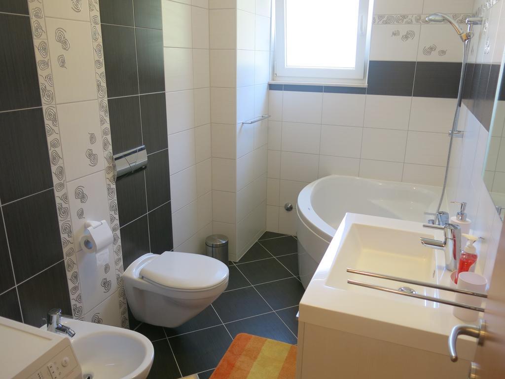 Sunrise Apartment 트로기르 객실 사진